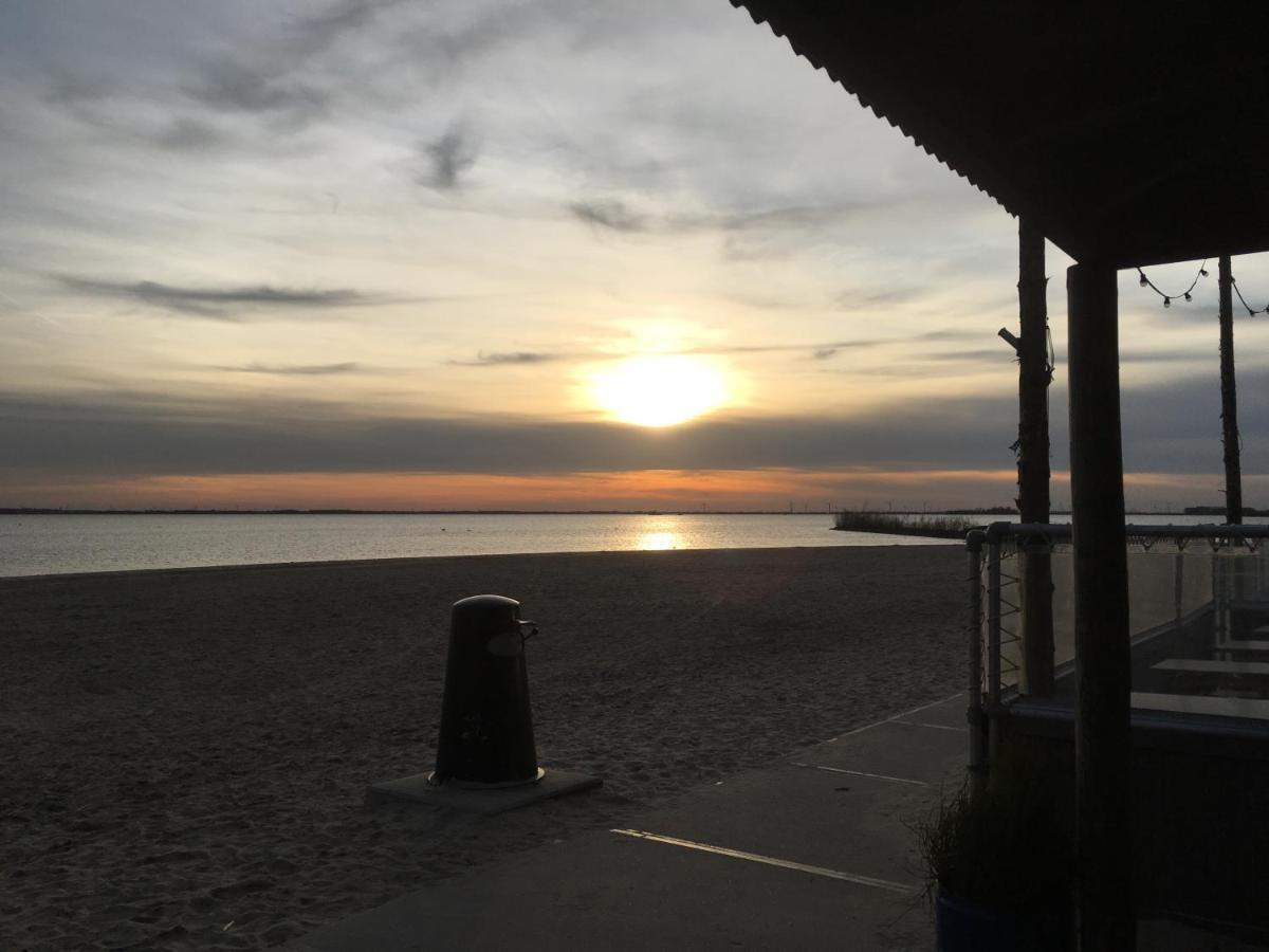Woonboot 4 Harderwijk Hotel Екстериор снимка