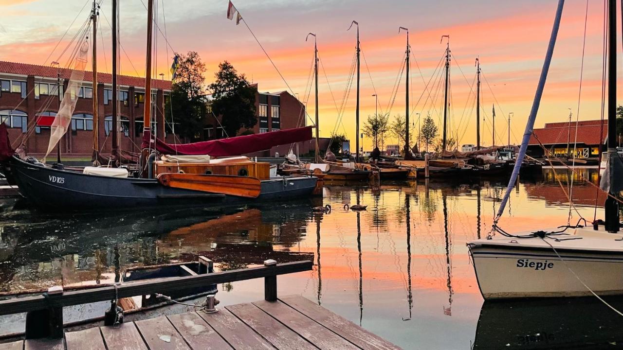 Woonboot 4 Harderwijk Hotel Екстериор снимка